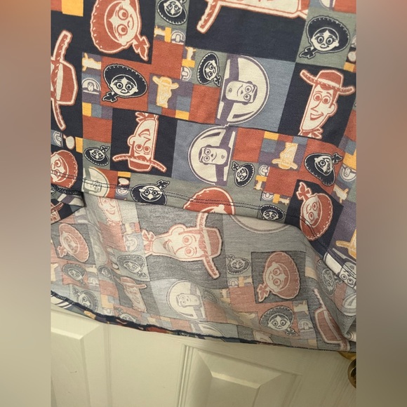 3XL LuLaRoe Toy Story Theme Multicolor Graphic Top - Picture 4 of 7